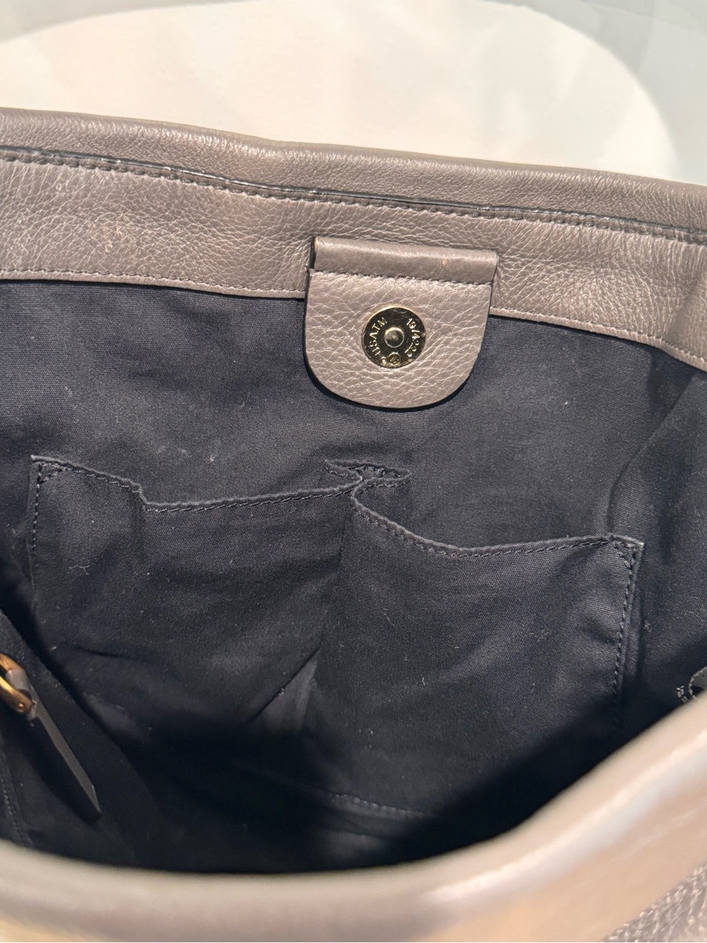 Marc Jacobs Dark Gray Pebbled 100% Leather Shoulder Hobo with handle - Picture 12 of 15